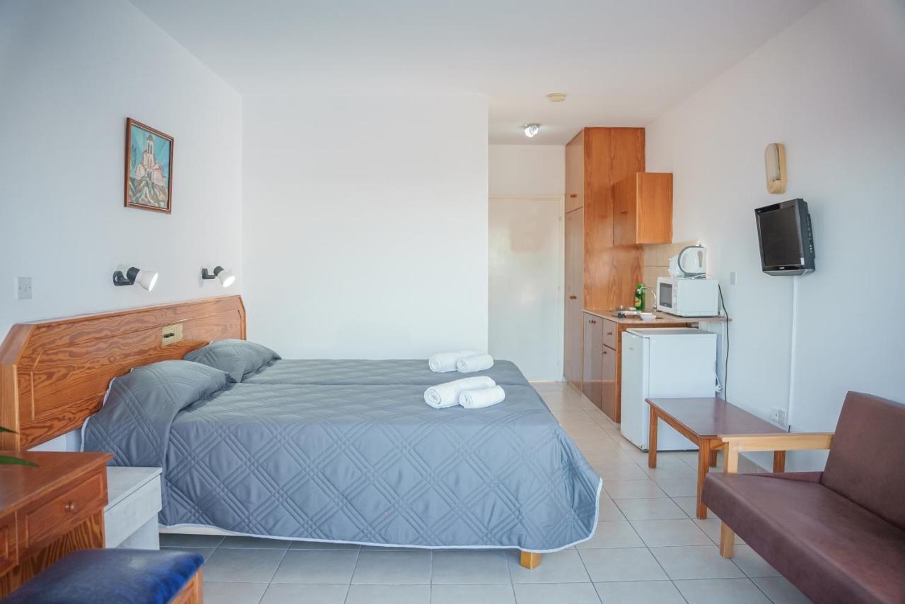 Konnos Bay Gardens Lejlighedshotel Protaras Eksteriør billede